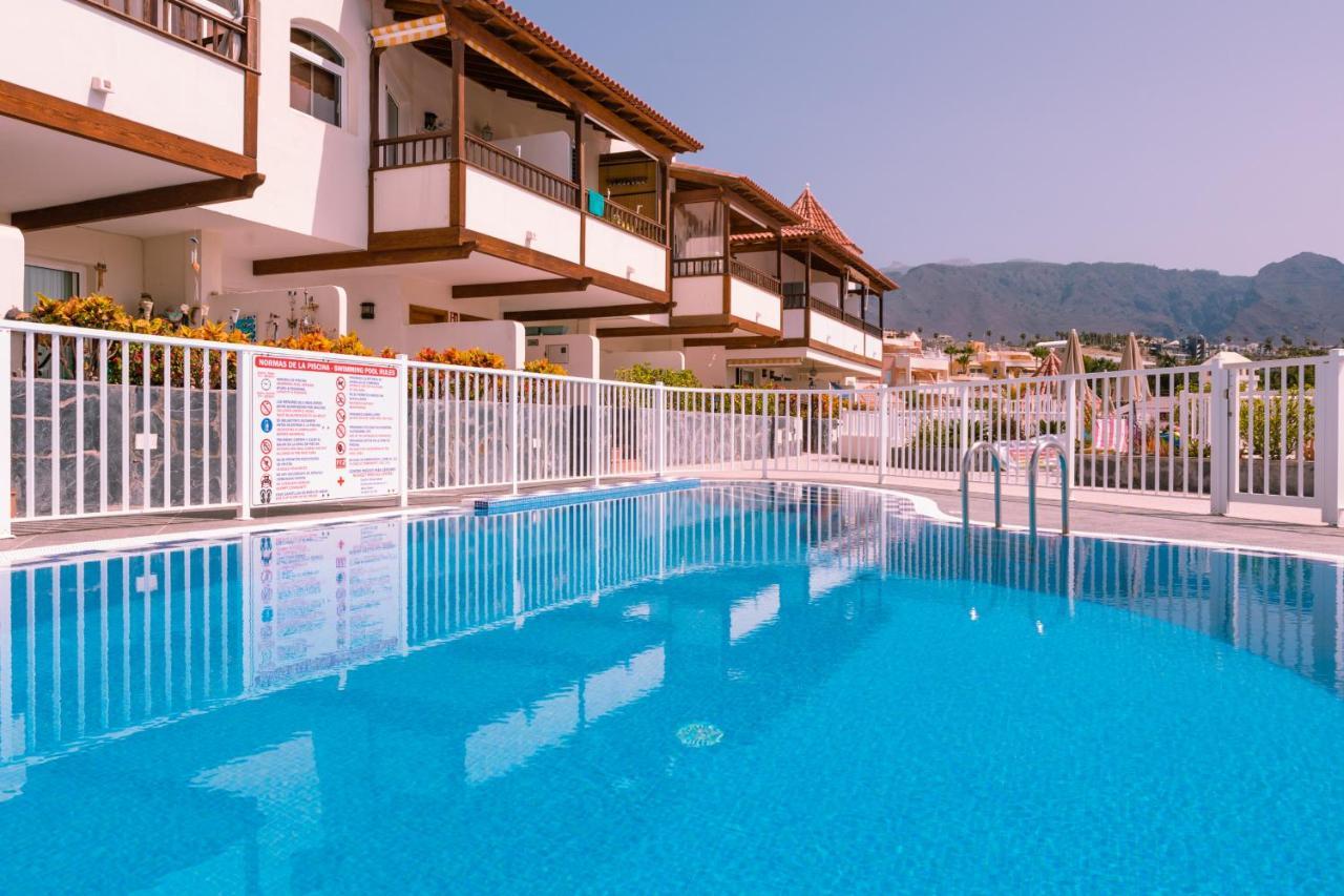 Homeforguest Apartamento Con Piscina A 50M Del Mar En La Caleta أذيخي المظهر الخارجي الصورة