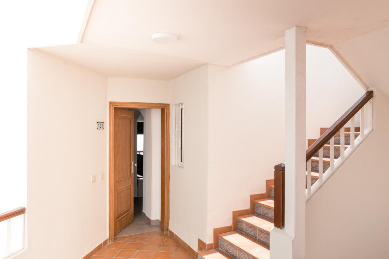 Homeforguest Apartamento Con Piscina A 50M Del Mar En La Caleta أذيخي المظهر الخارجي الصورة