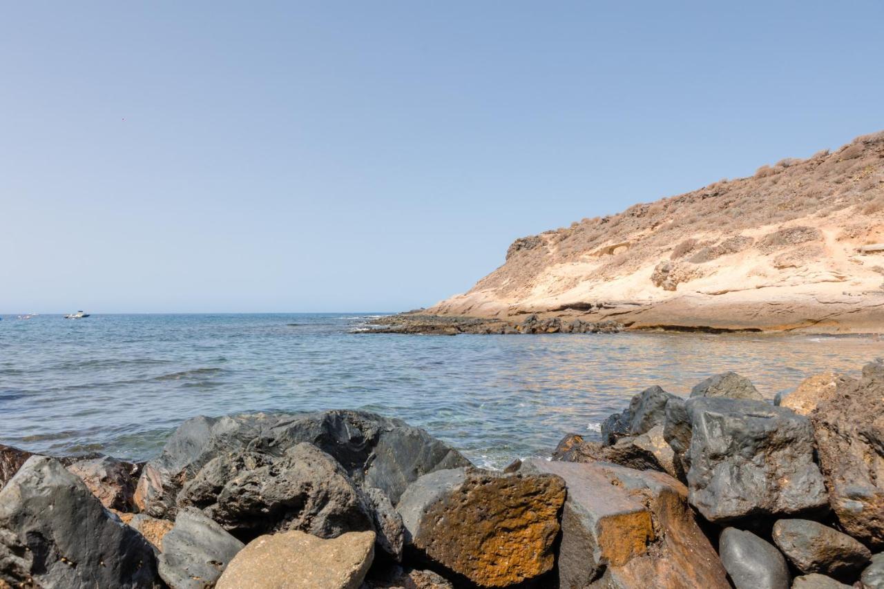 Homeforguest Apartamento Con Piscina A 50M Del Mar En La Caleta أذيخي المظهر الخارجي الصورة